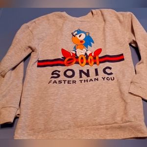 Sonic sweat shirt